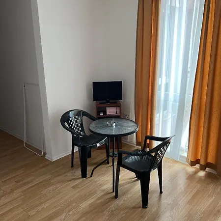 Romance Marine 2 Bedroom Private Apartament